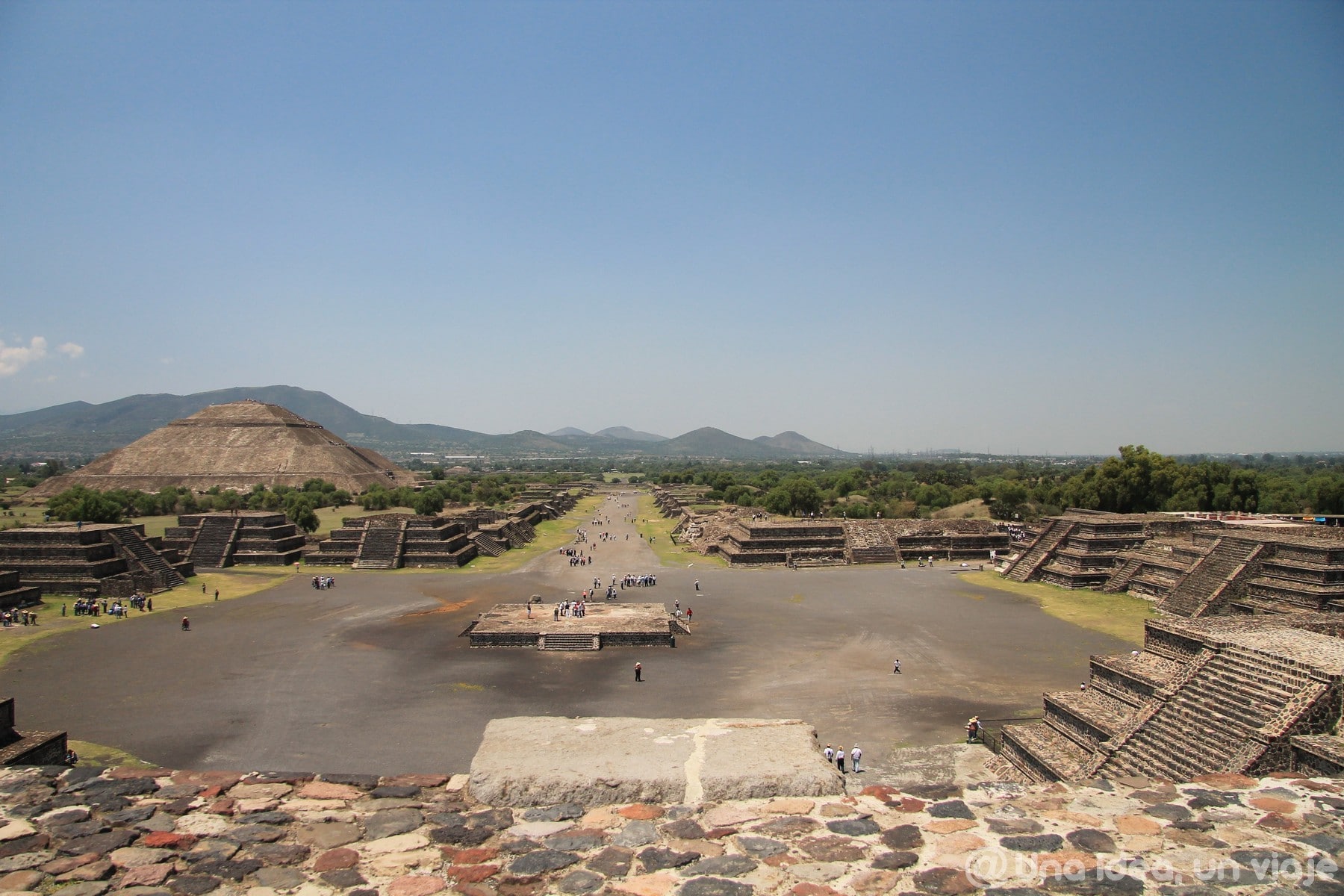 Vistas desde la Pirámide de la Luna, Teotihuacán