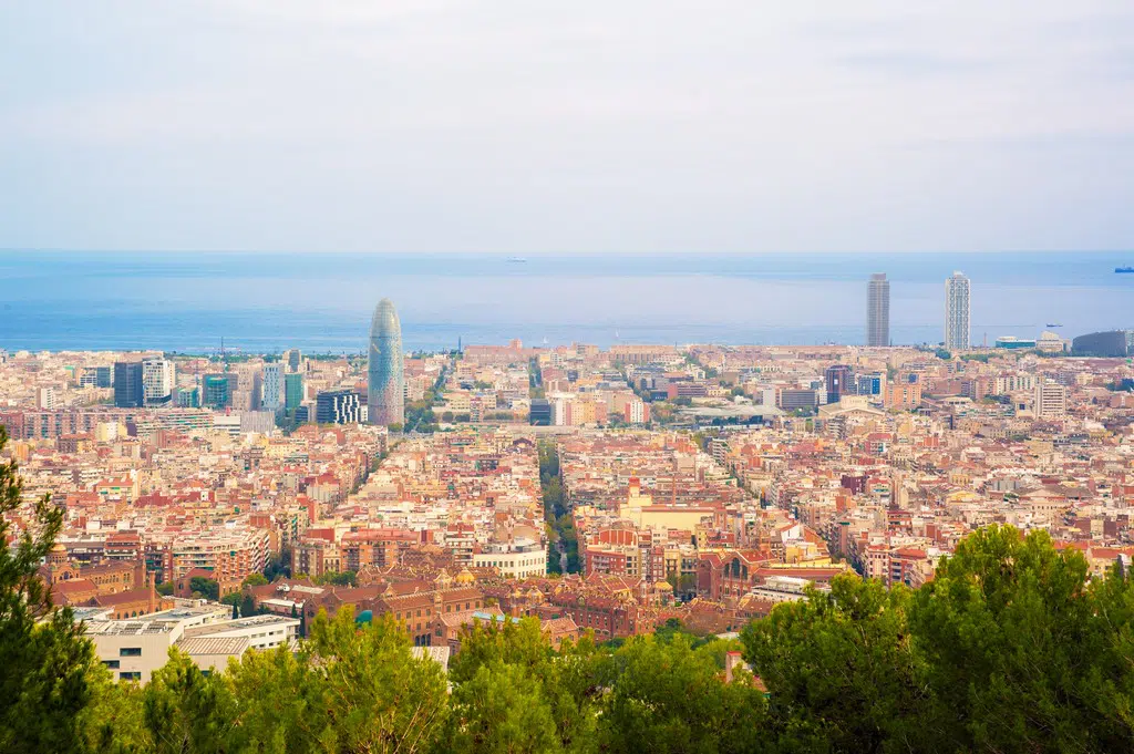 Barcelona EN UN DÍA: Colina de la Torre Baró