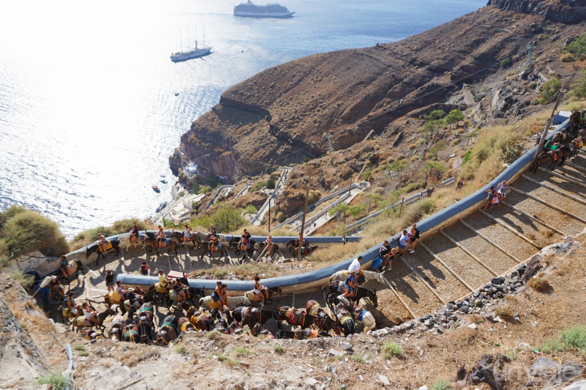 10 consejos para viajar a Santorini