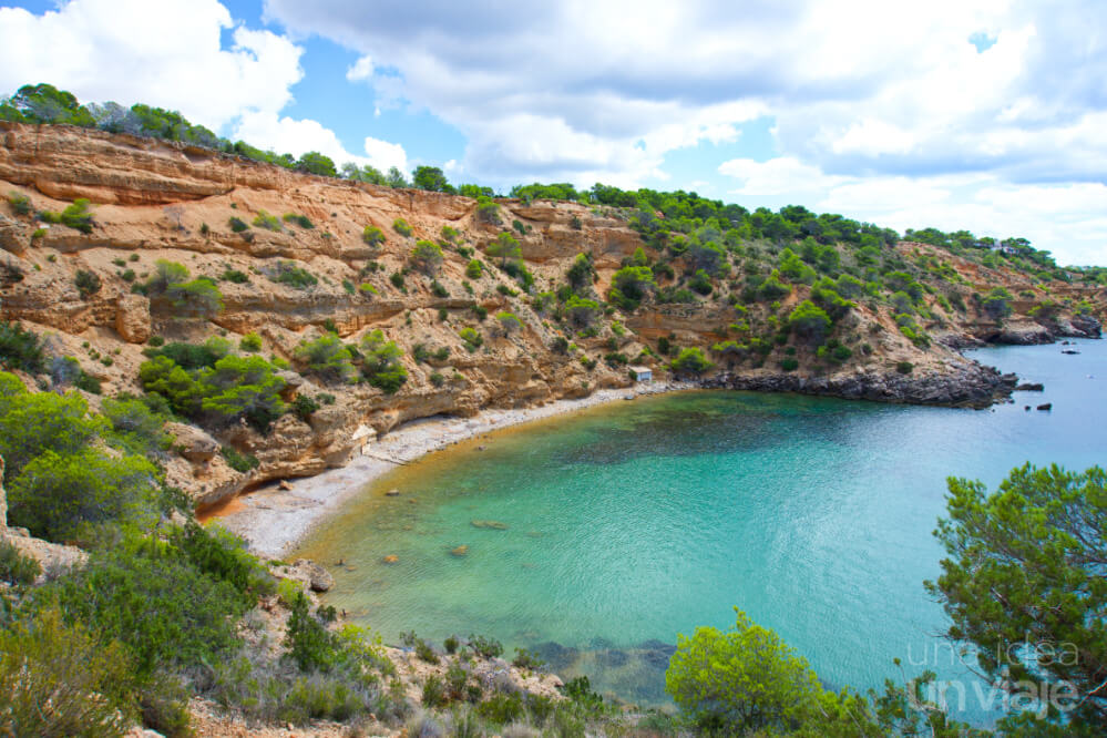 Cala Es Cucó, Ibiza