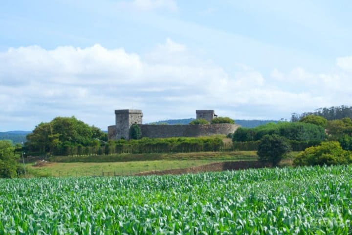 QUÉ VER EN MALPICA, principio y fin de COSTA DA MORTE