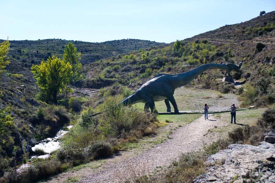 Senda de los dinosaurios, Rioja Oriental