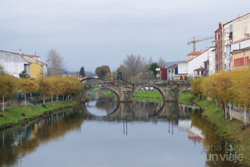 Monforte de Lemos, río Cabe y puente romano