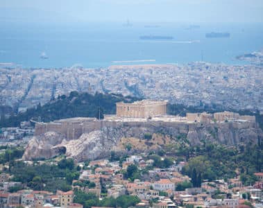 Como ir de Atenas al Pireo
