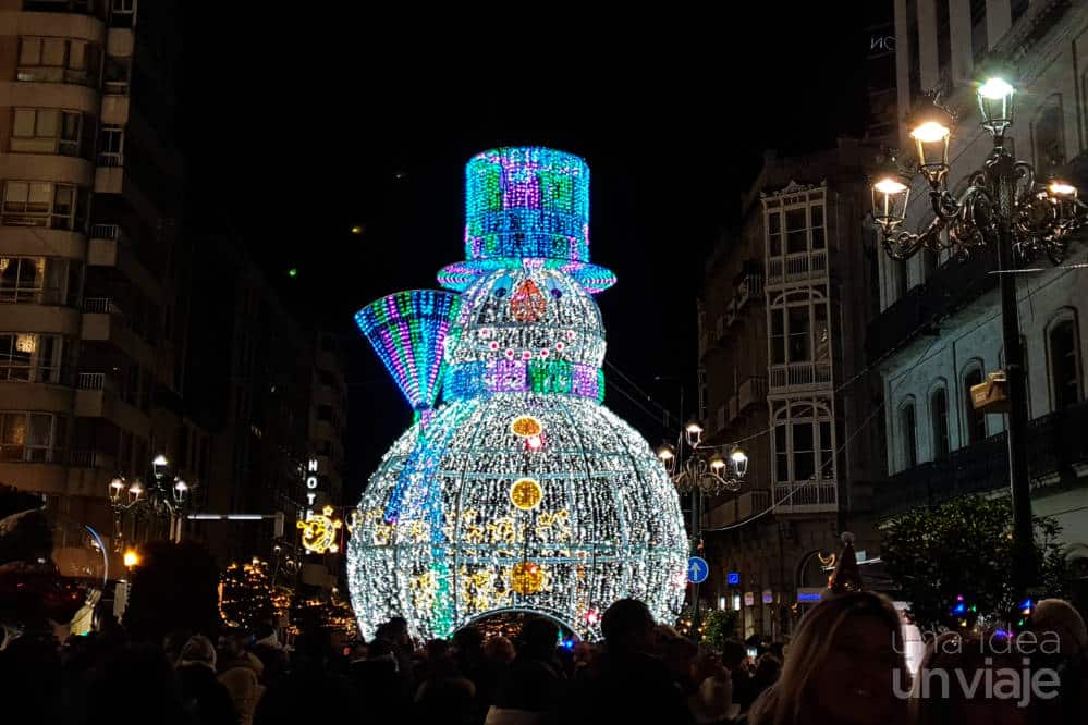 Muñeco de nieve gigante en Vigo en la Navidad 2022