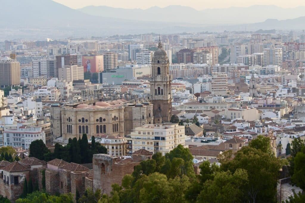 Viajar en tren por España: Málaga